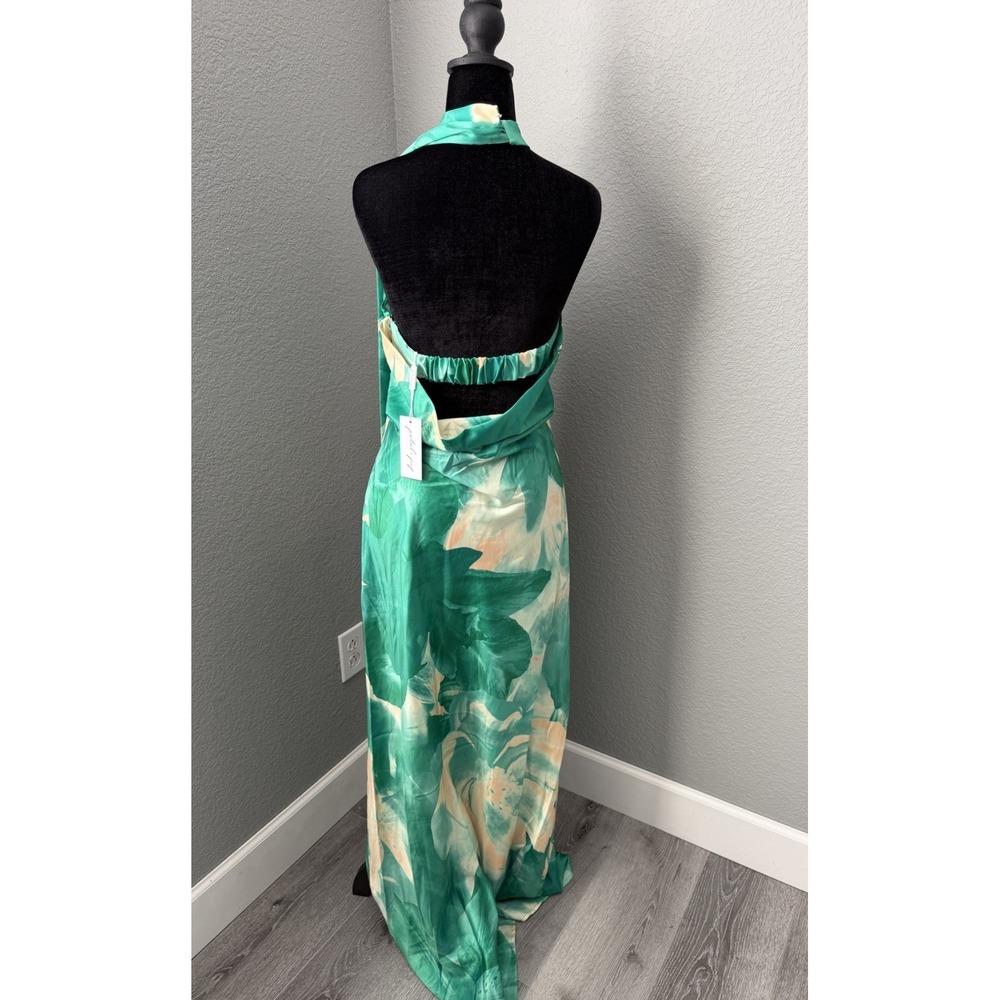 Petal & Pup Eliza Maxi Dress Green Halter Open Back Satin Size M NWT - Picture 3 of 7